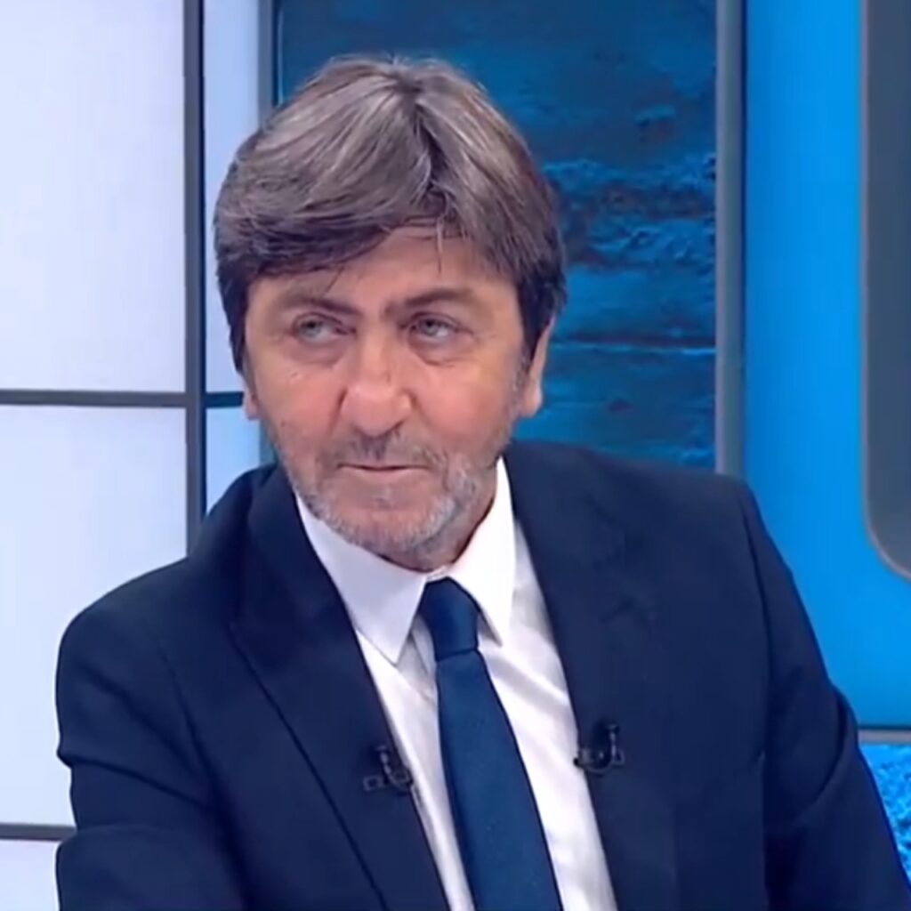 Dilmen’den HT Spor’da Mourinho sözleri!