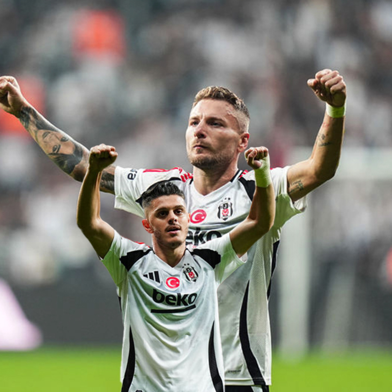 Dolmabahçe’de parlıyorlar!