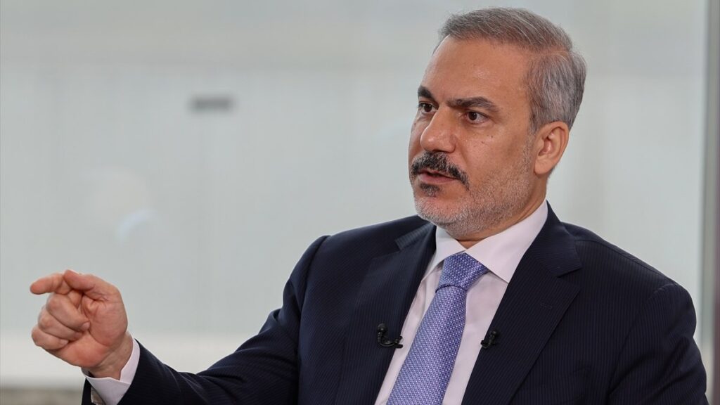 SON DAKİKA HABERİ… Dışişleri Bakanı Hakan Fidan Atina’da: "Yeni iş birlikleri için çalışıyoruz"