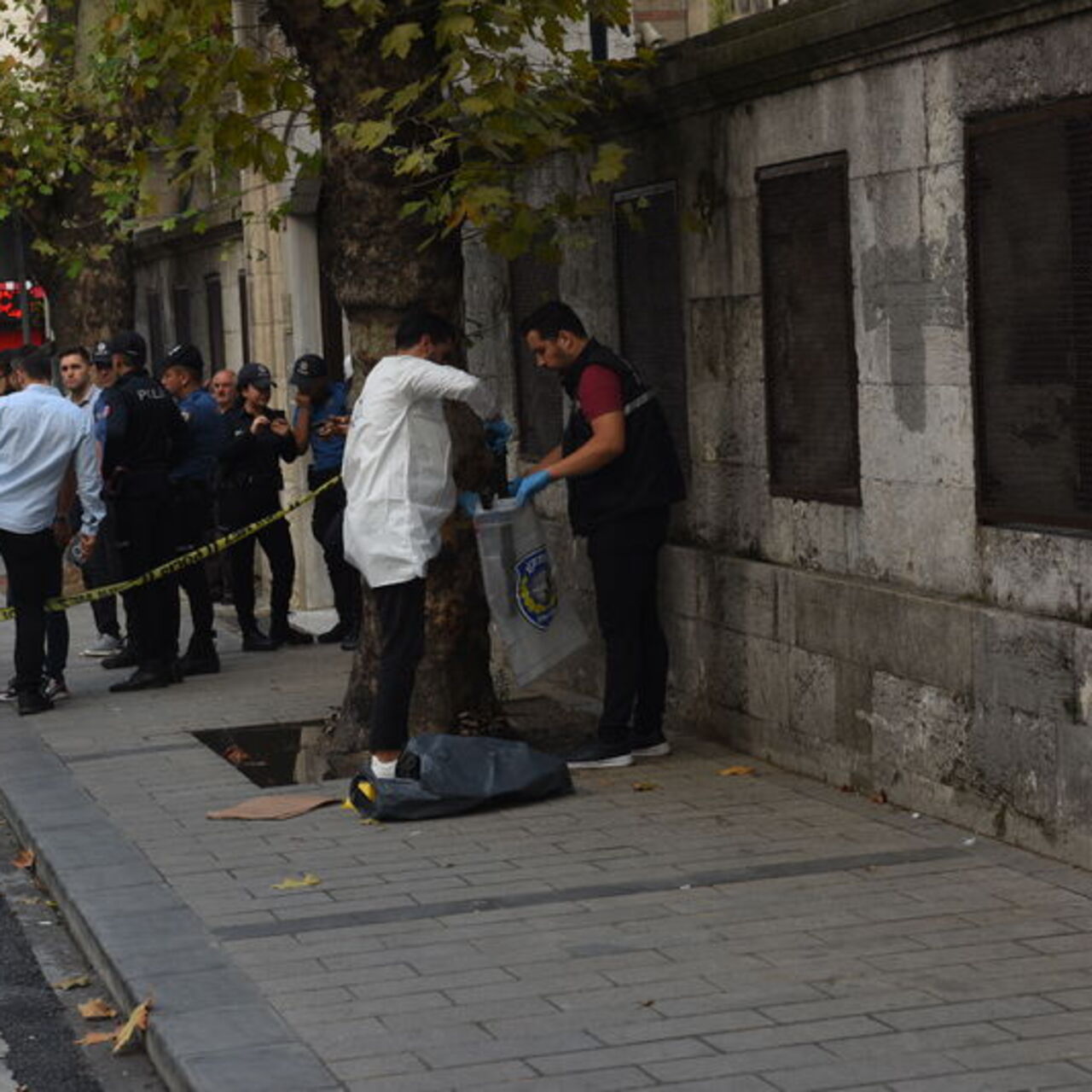 İstanbul’un göbeğinde silahlı çatışma!