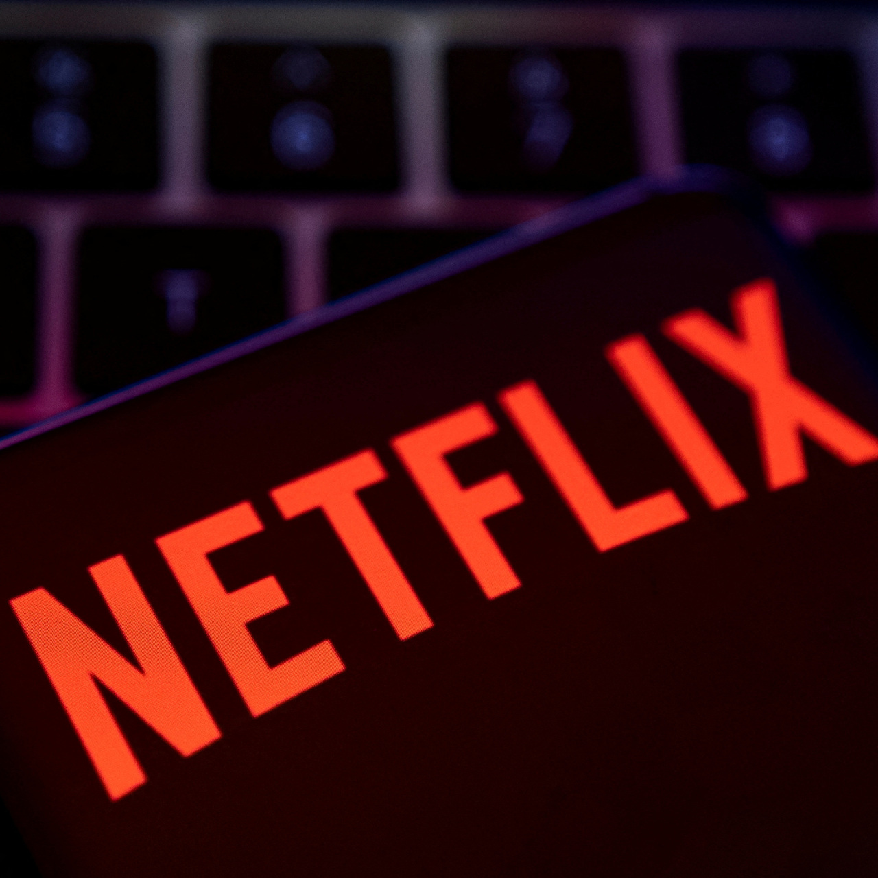 Musk’tan bir tepki de Netflix’e
