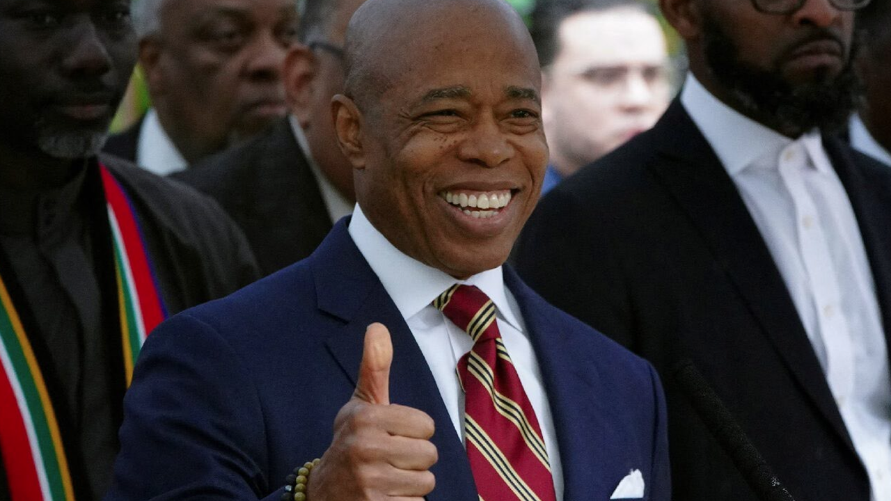 New York Belediye Başkanı Adams’a Türkler ile birlikte yolsuzluk ve rüşvet suçlarından soruşturma: İstifa etmeyeceğim!