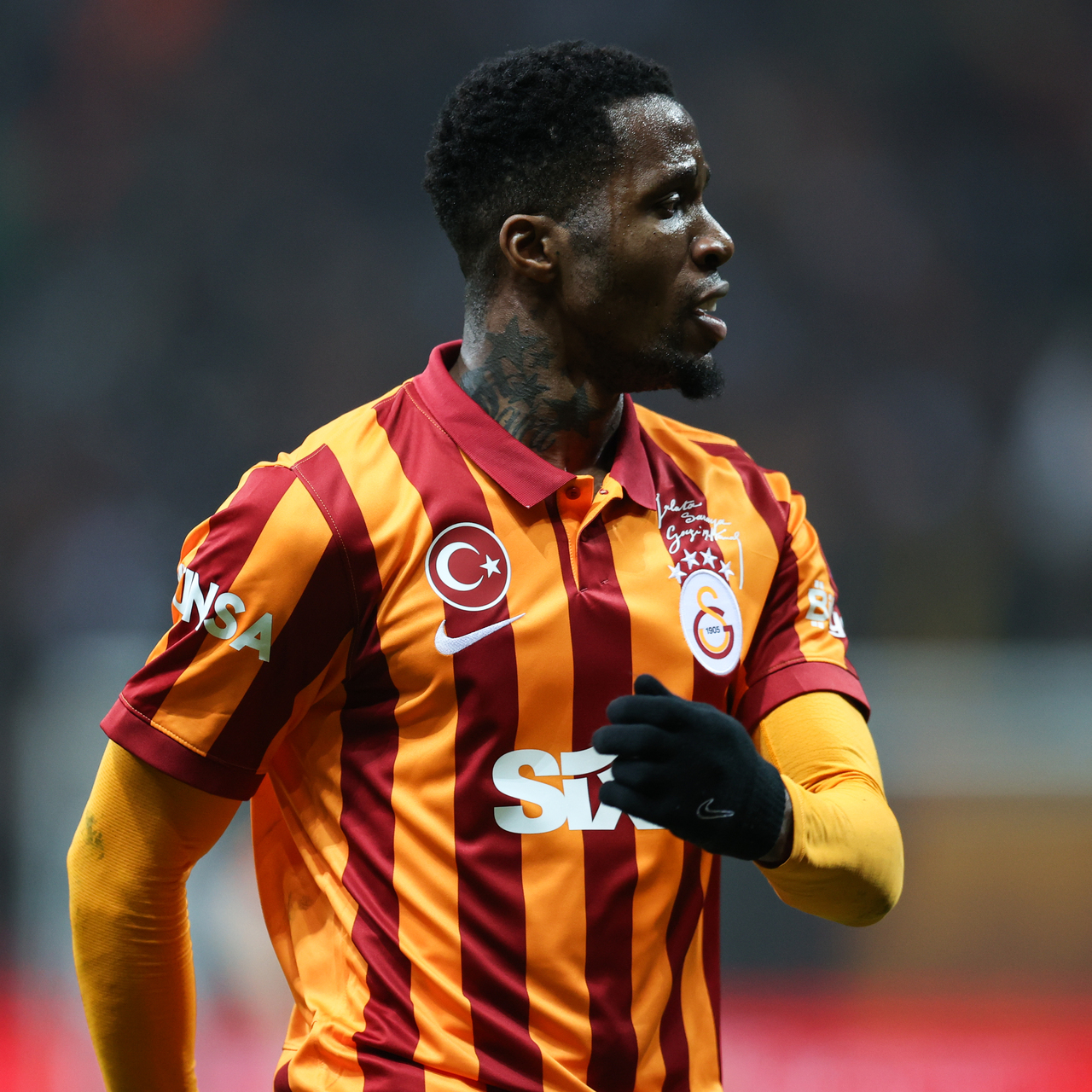 Zaha, Lyon’da mutsuz!