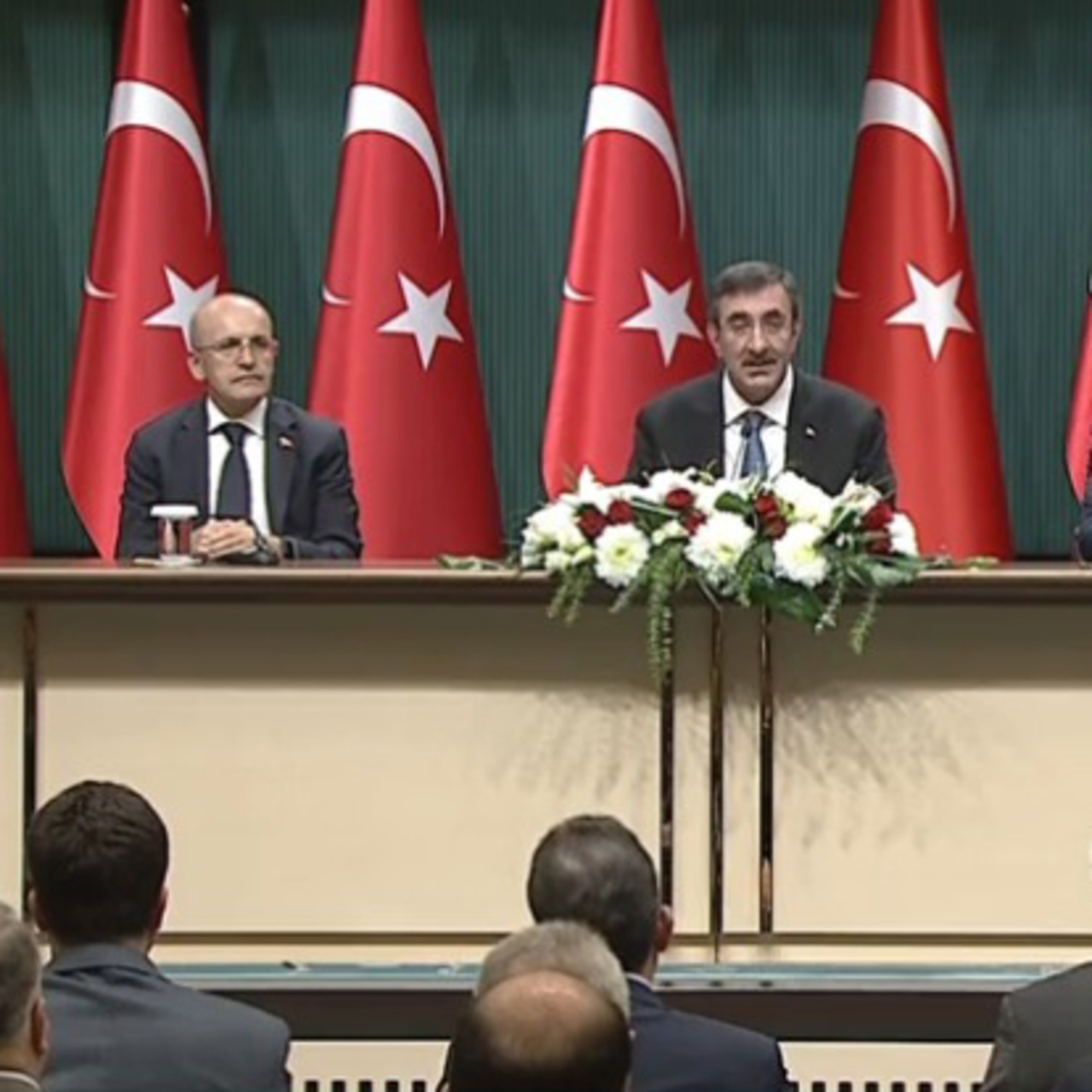 2025’te bütçede 2 trilyon lira açık öngörüldü