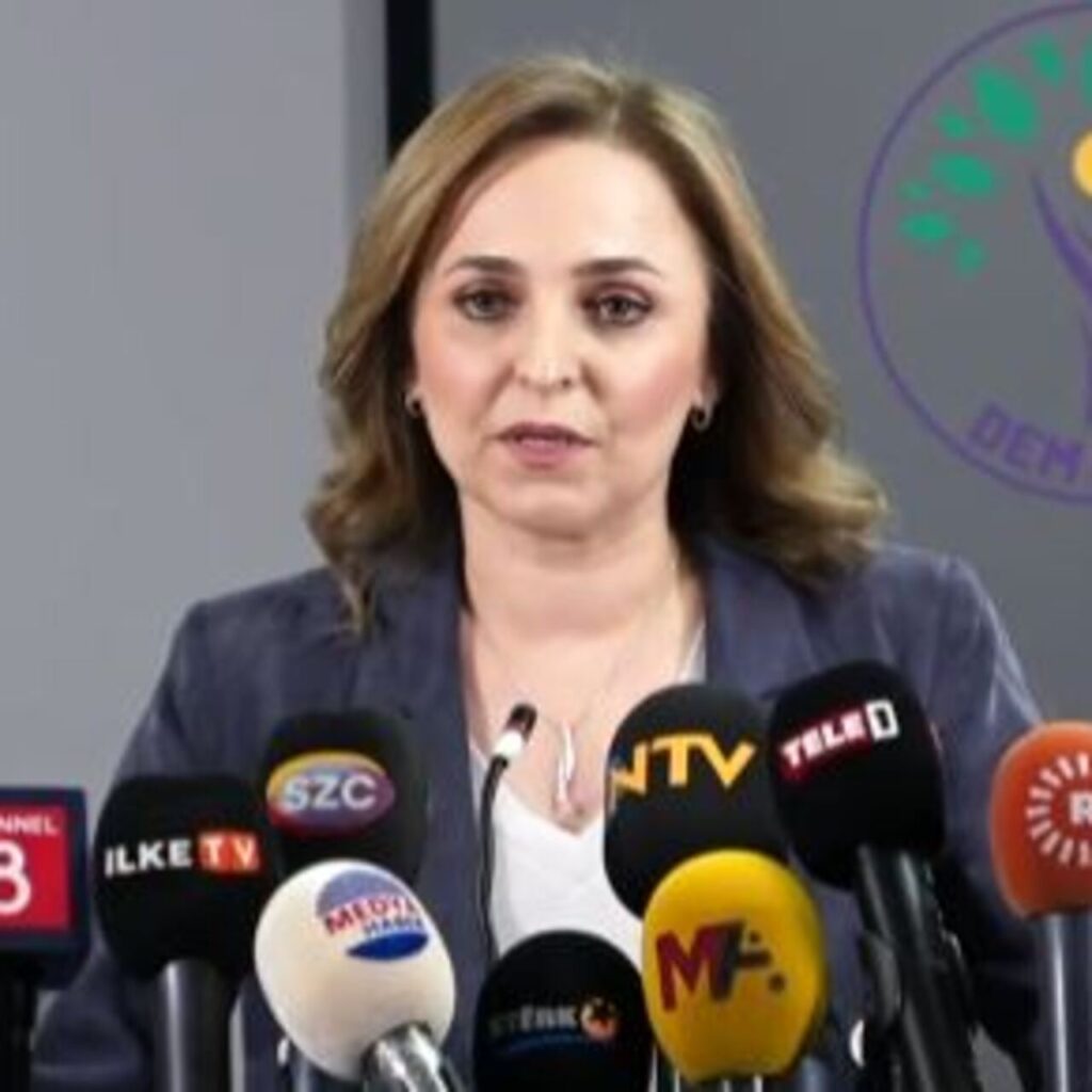 Bahçeli’nin çağrısına DEM’den yeni açıklama