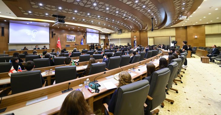 Başkan Bozbey’den öğrencilere önemli tavsiyeler