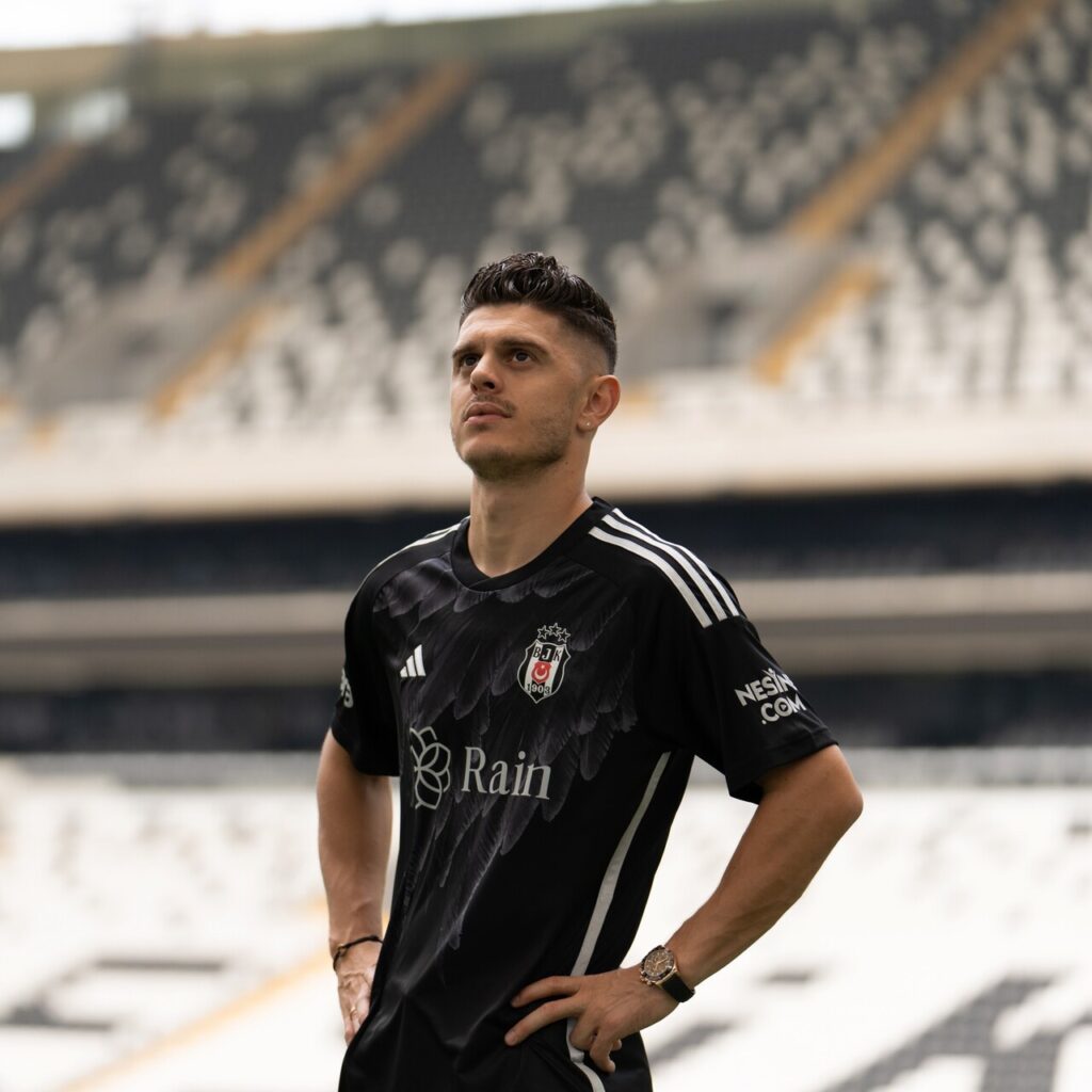 Beşiktaş Rashica’yı arıyor!