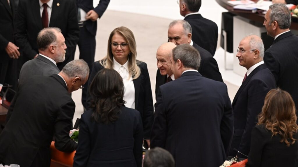 Devlet Bahçeli: Dünyada barış isterken kendi ülkemizde barışı sağlamak lazım