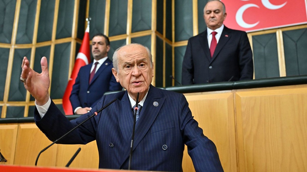 Devlet Bahçeli: Türkler ile Kürtlerin birbirini sevmesi farzdır