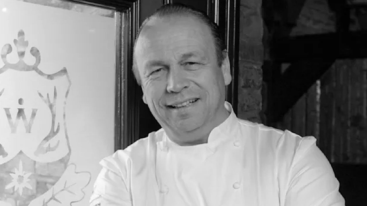 Dünyanın en iyi balık şefi olarak biliniyordu: Türkiye’de geçirdiği trafik kazasında hayatını kaybetti!