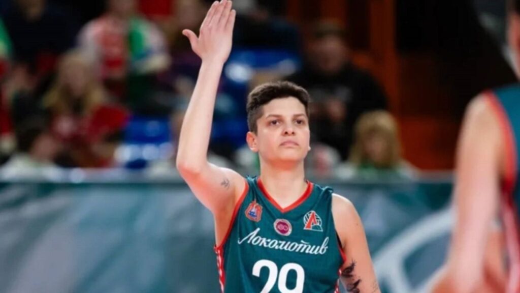 Ebrar Karakurt’a skandal! Rusya’da ırkçılık mı yapıldı?