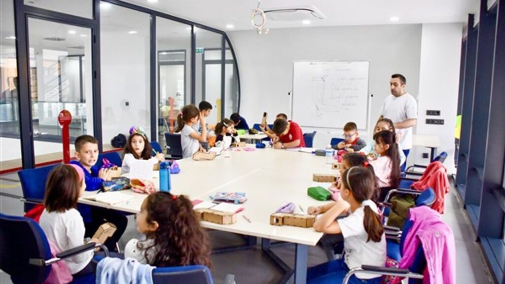 Eğlence ve eğitim bir arada