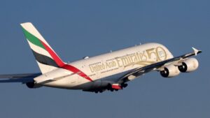 Emirates duyurdu! Bugün planlanan tüm İran uçuşlarını iptal etti