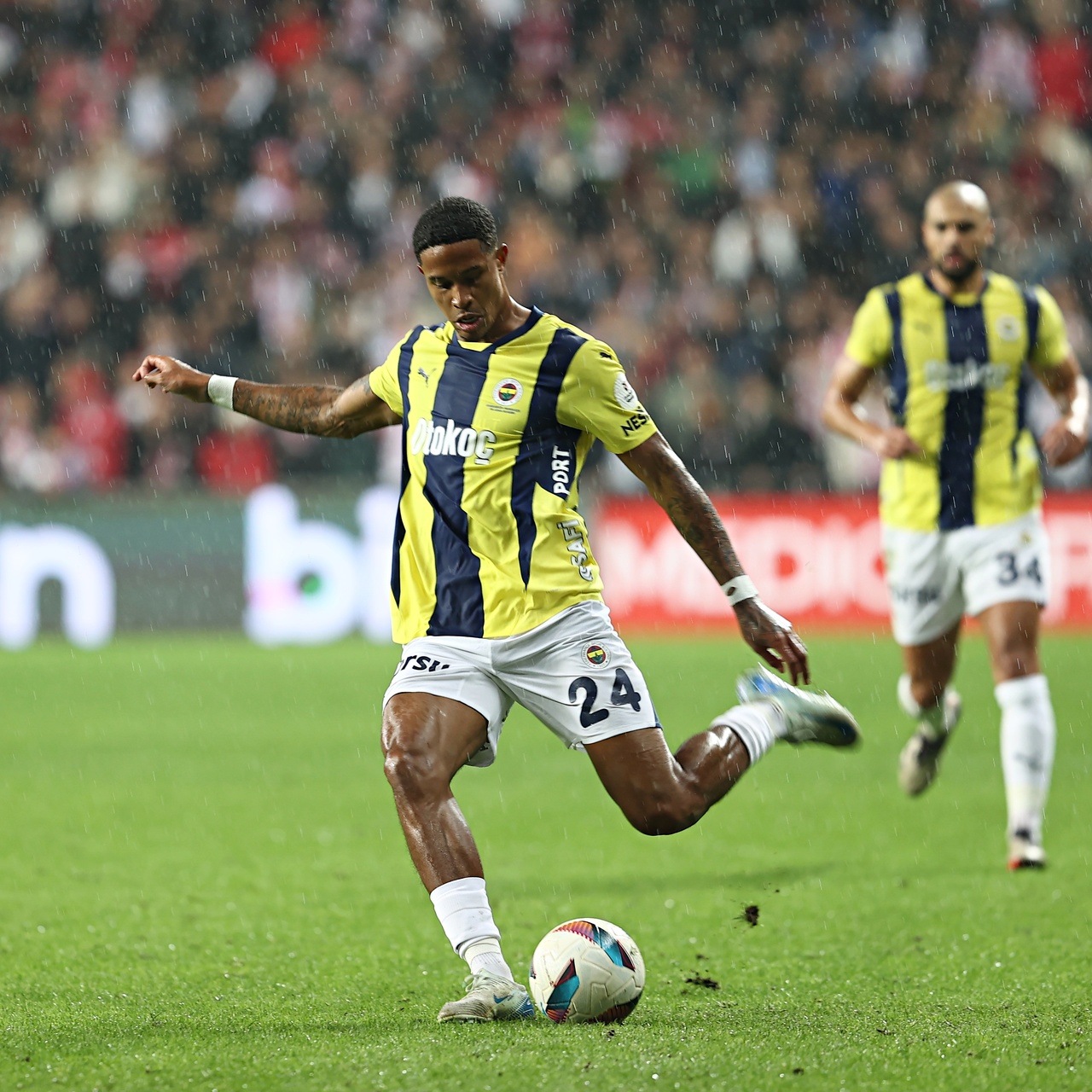 Fenerbahçe’ye kötü haber!