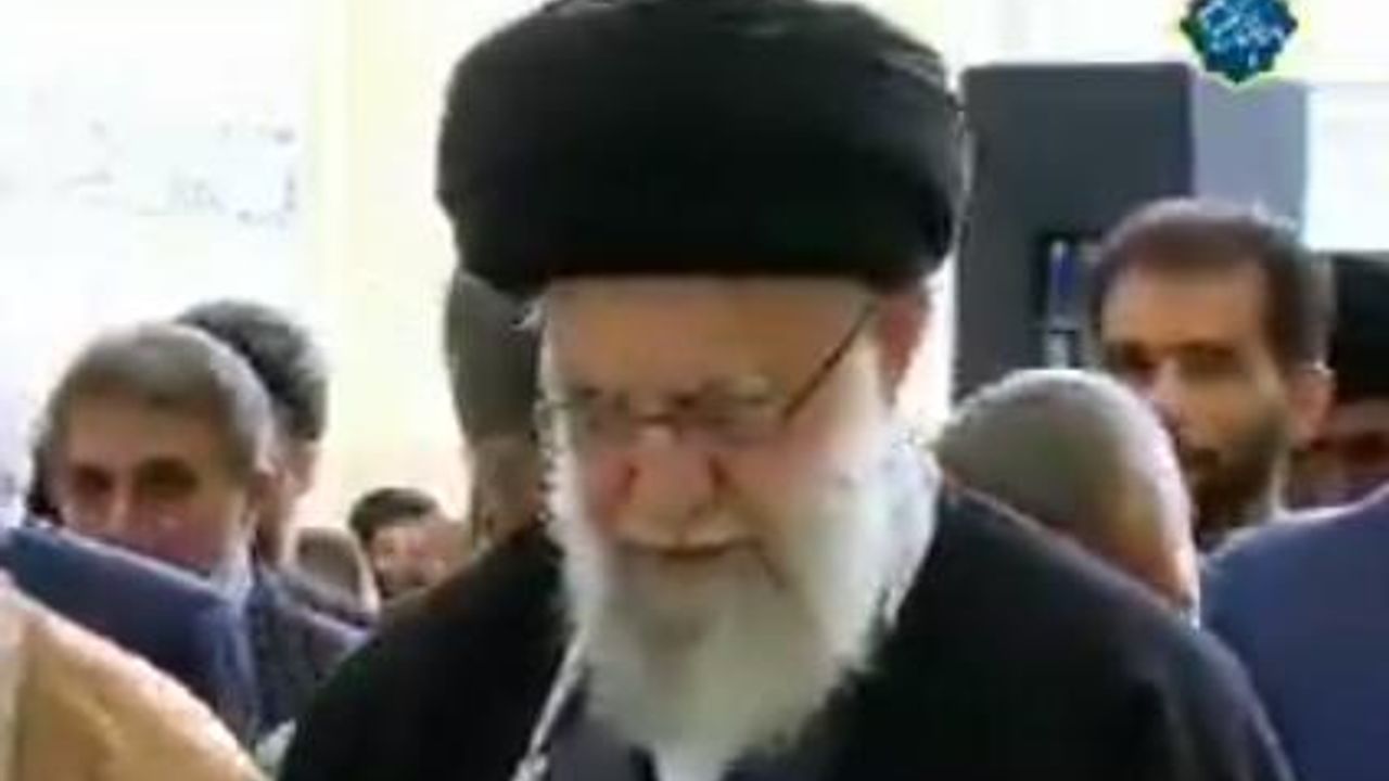 Hamaney: İsrail’in saldırısı önemsiz diyemeyiz