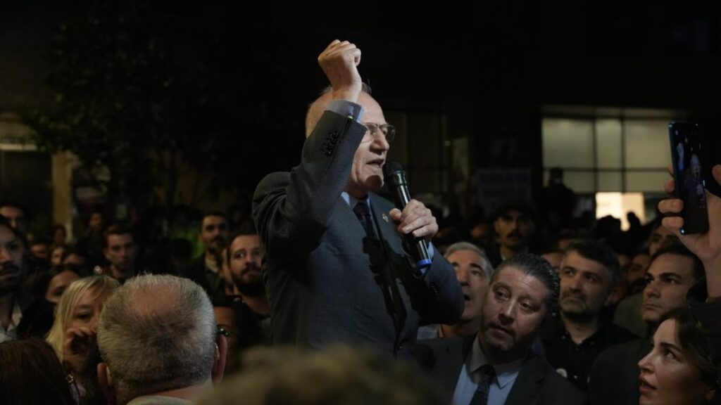 İbrahim Kaboğlu: Anayasa’nın ilk 3 maddesinin değiştirilmesinin teklifi dahi olanaksızdır