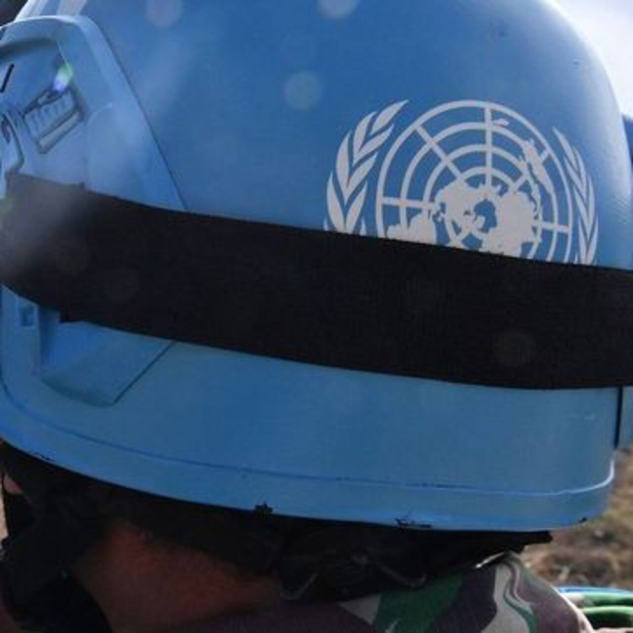 İsrail bir kez daha Lübnan’daki BM askerlerine saldırdı