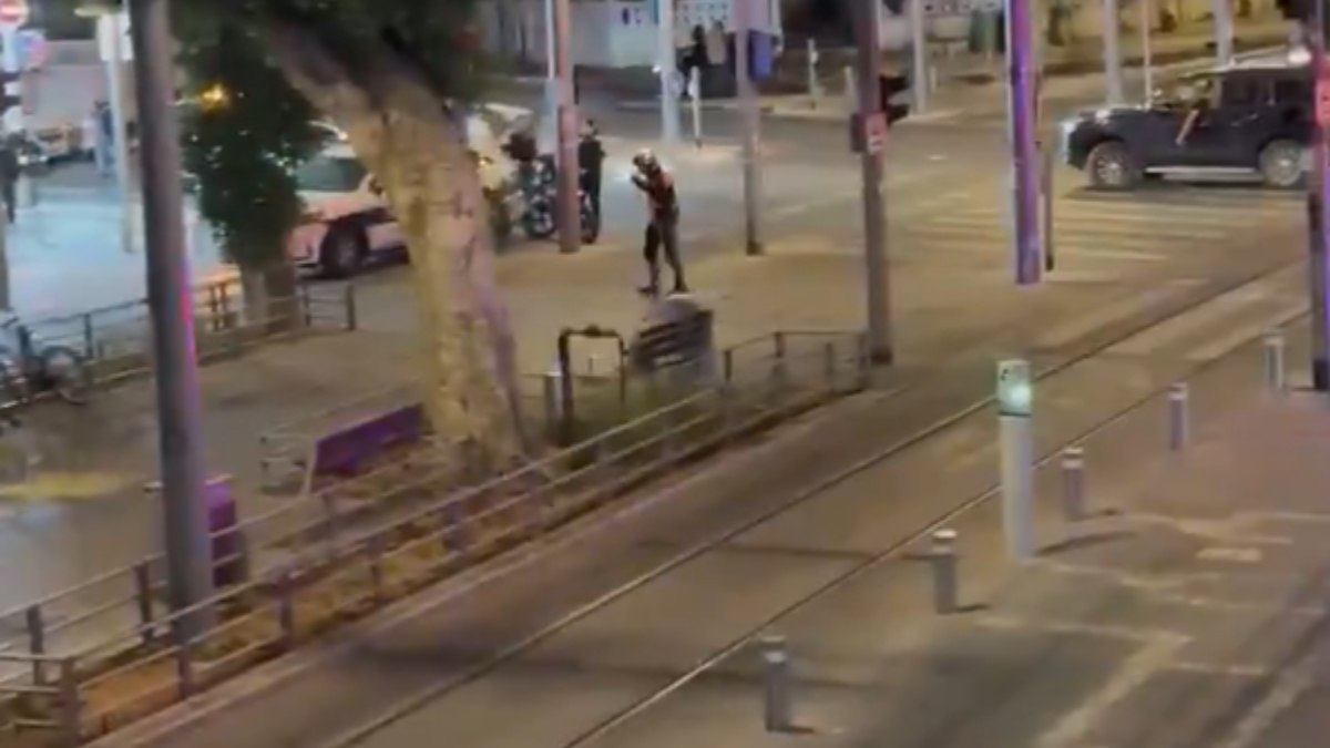 İsrail’in başkenti Tel Aviv’de silahlı saldırı