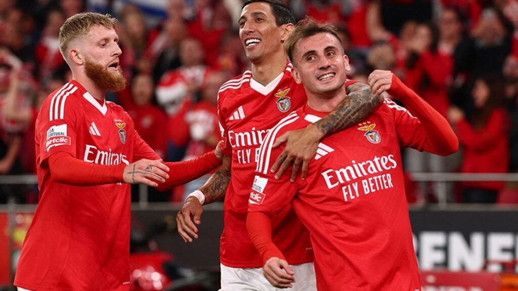 Kerem Aktürkoğlu hat-trick yaptı, Benfica farklı kazandı!