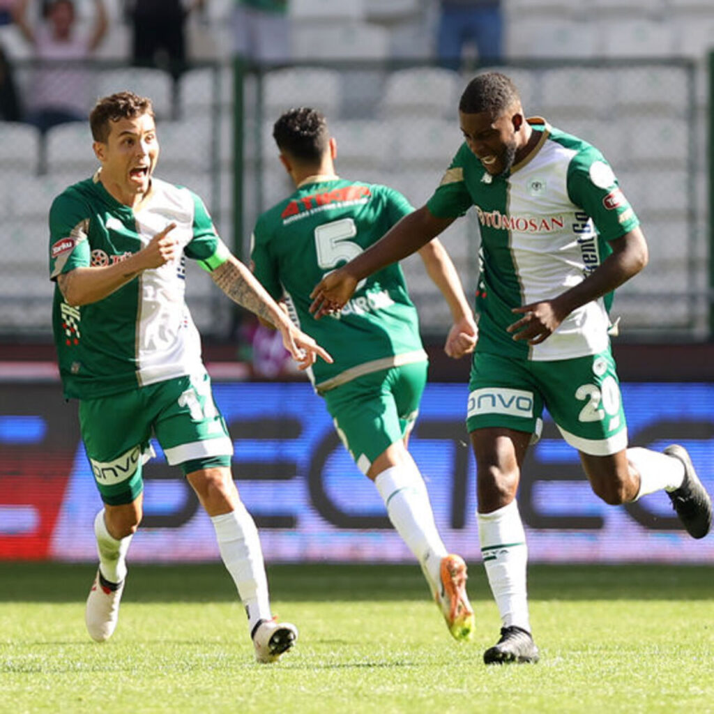 Konyaspor 90+7’de üç puanı kaptı!