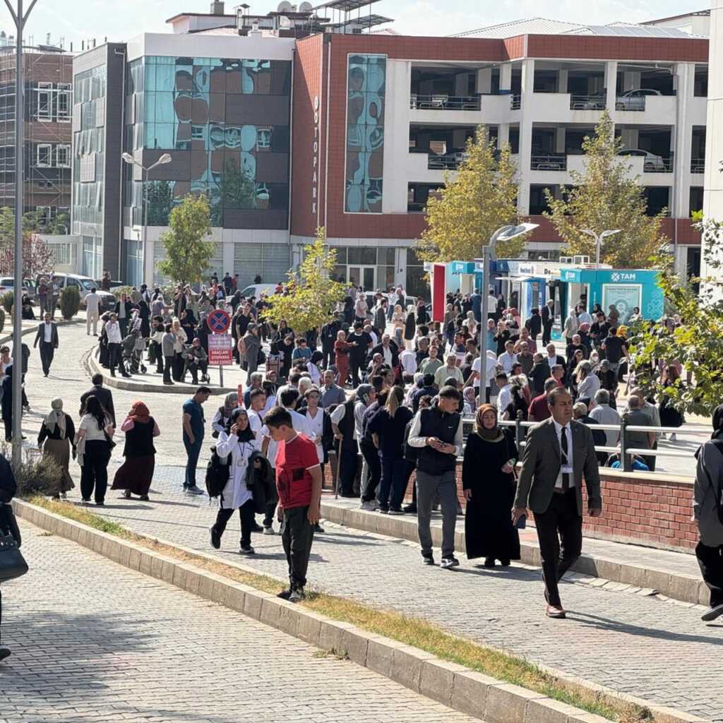 Malatya’da 5.9 büyüklüğünde deprem