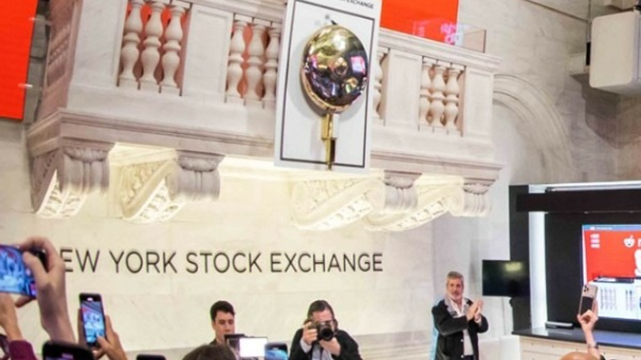 S&amp;P 500 ilk kez 5.800’ün üzerine çıktı