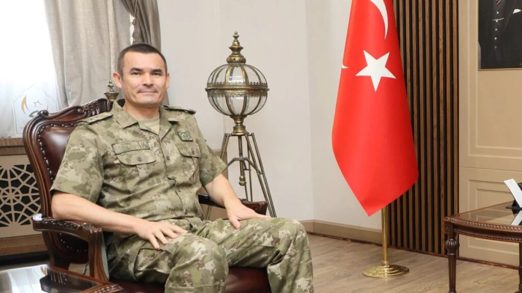 Sınırda insan kaçakçılığıyla gündeme gelmişti: Tuğgeneral Bilal Çokay’ın rütbesi geri alındı