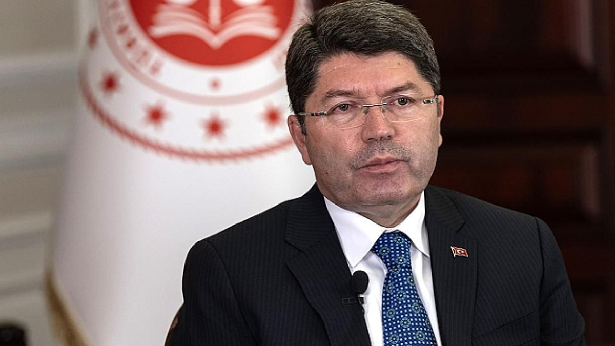 Yılmaz Tunç’tan ‘sosyal medya’ açıklaması: Sapkın içeriklere soruşturma başlatıldı