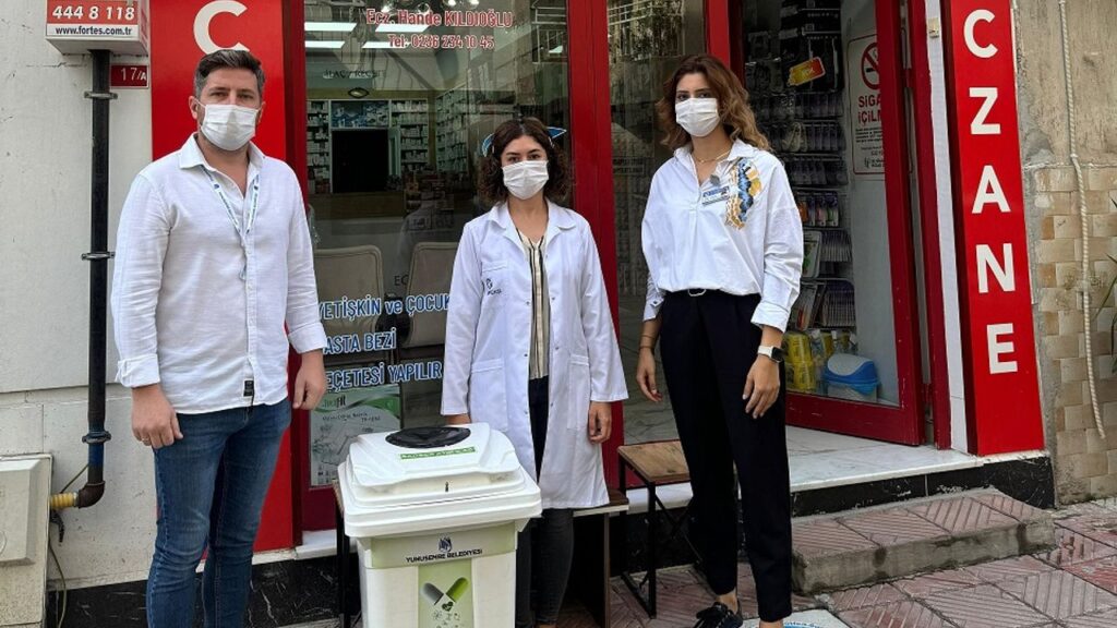 Yunusemre’de atık ilaçlar toplanıyor