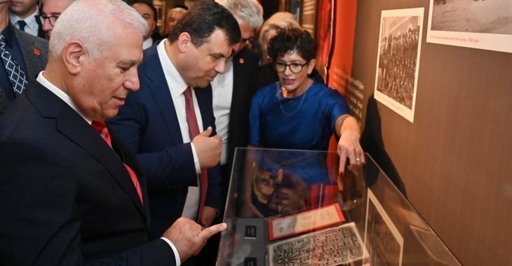 ‘Çok Yaşa Cumhuriyet Sergisi’ ziyarete açıldı