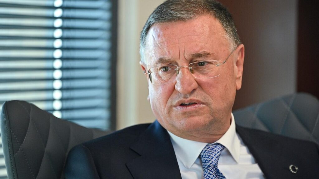 CHP, Lütfü Savaş’ı kesin ihraç istemiyle disipline sevk etti