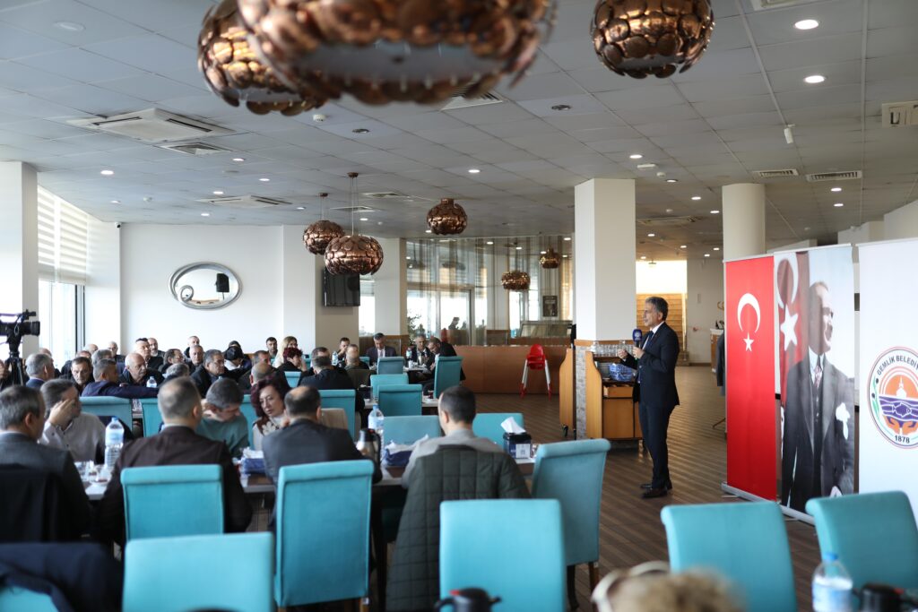 Gemlik’te belediye-muhtar işbirliği sürüyor