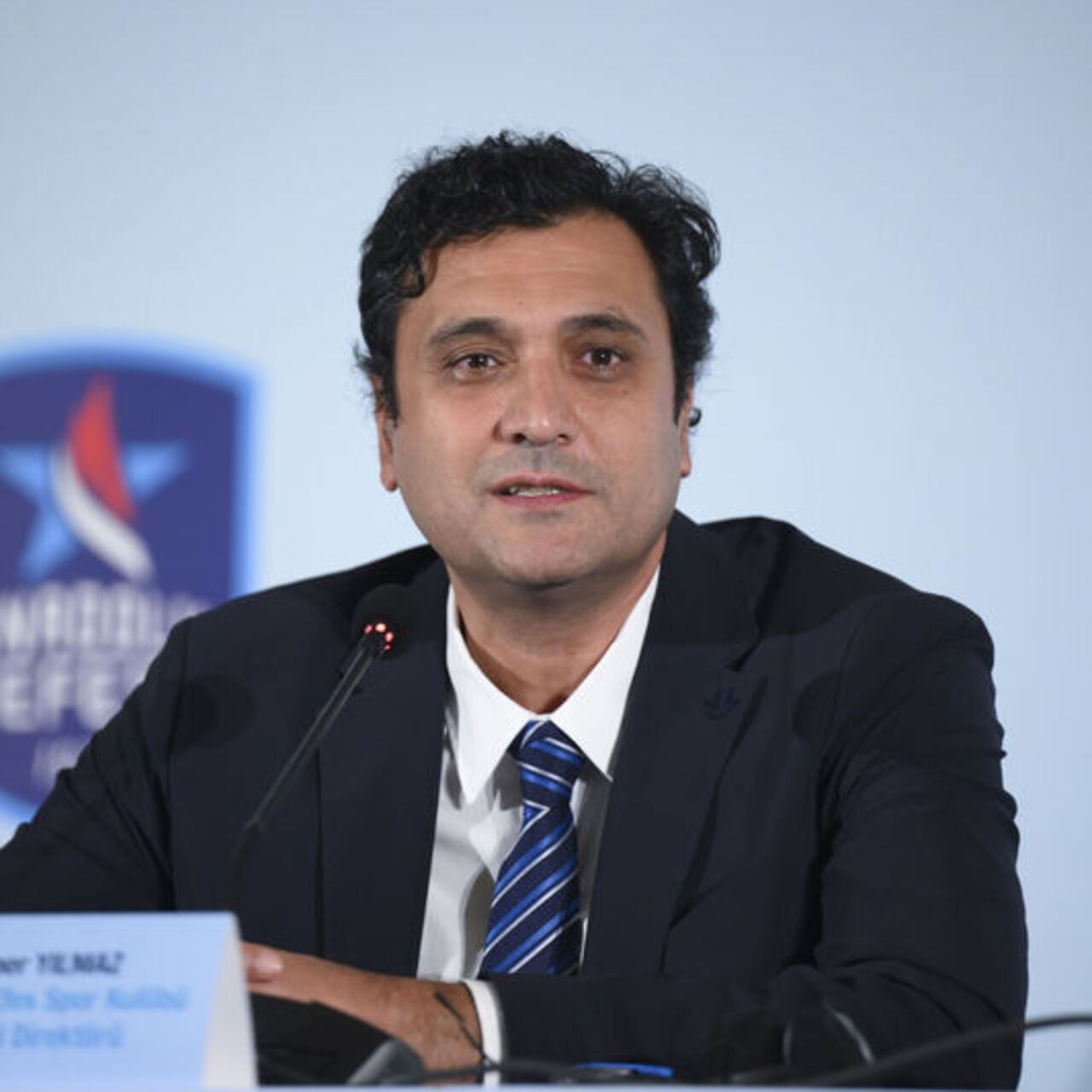 A.Efes’te Alper Yılmaz dönemi sona erdi