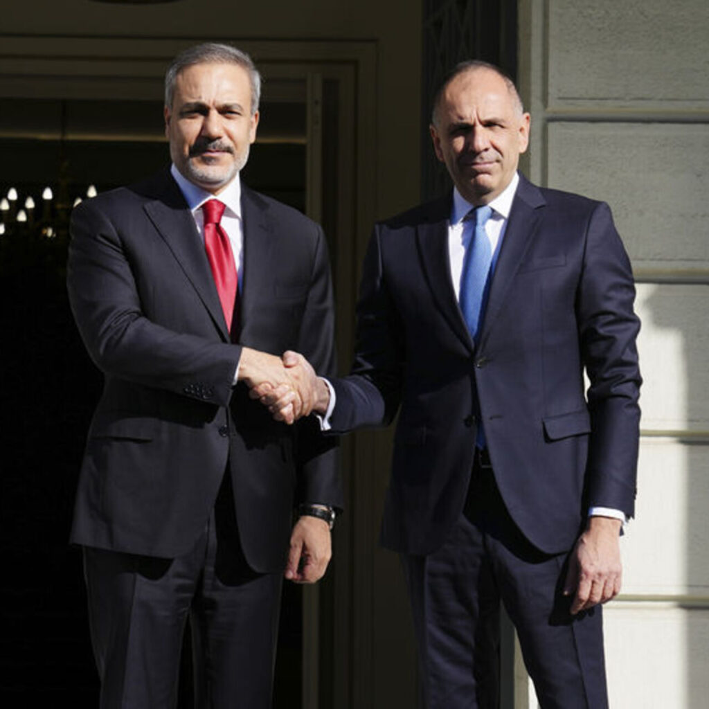 Bakan Fidan Yunanistan’da