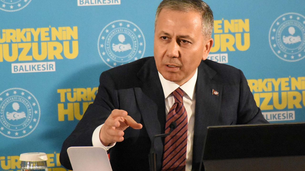 Bakan Yerlikaya’dan Balıkesir’de kayyum mesajı