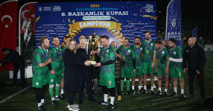 Başkanlık Kupası’nın sahibi ‘Amazonlar’ ve ‘Spor İşleri’