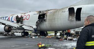 Boeing uçakları yanıyor: Biri kurtuldu diğeri hurda oldu