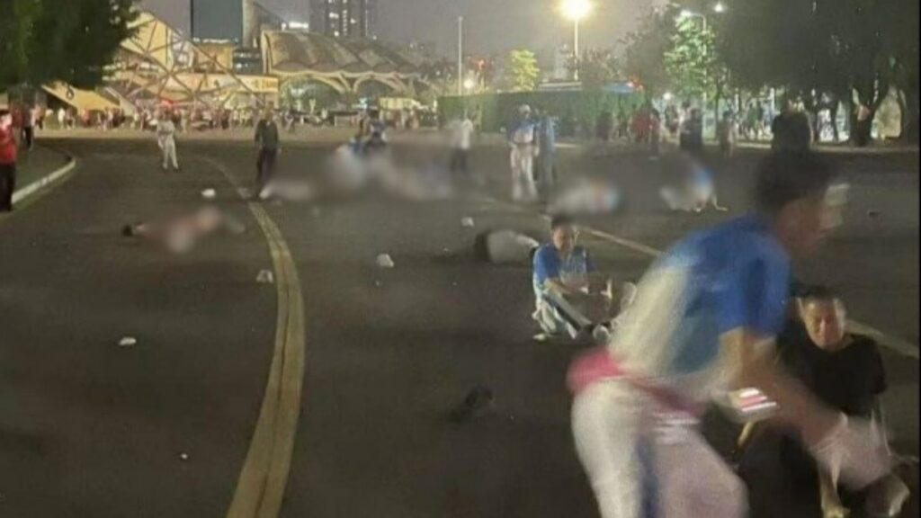 Çin’de bir adam, SUV aracı ile yayaları ezdi: 35 ölü