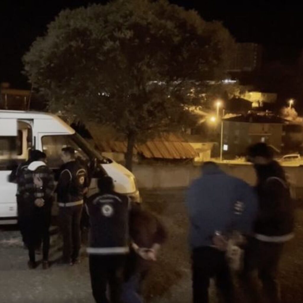 Erzincan’da göçmen kaçakçılığı: 4 tutuklama