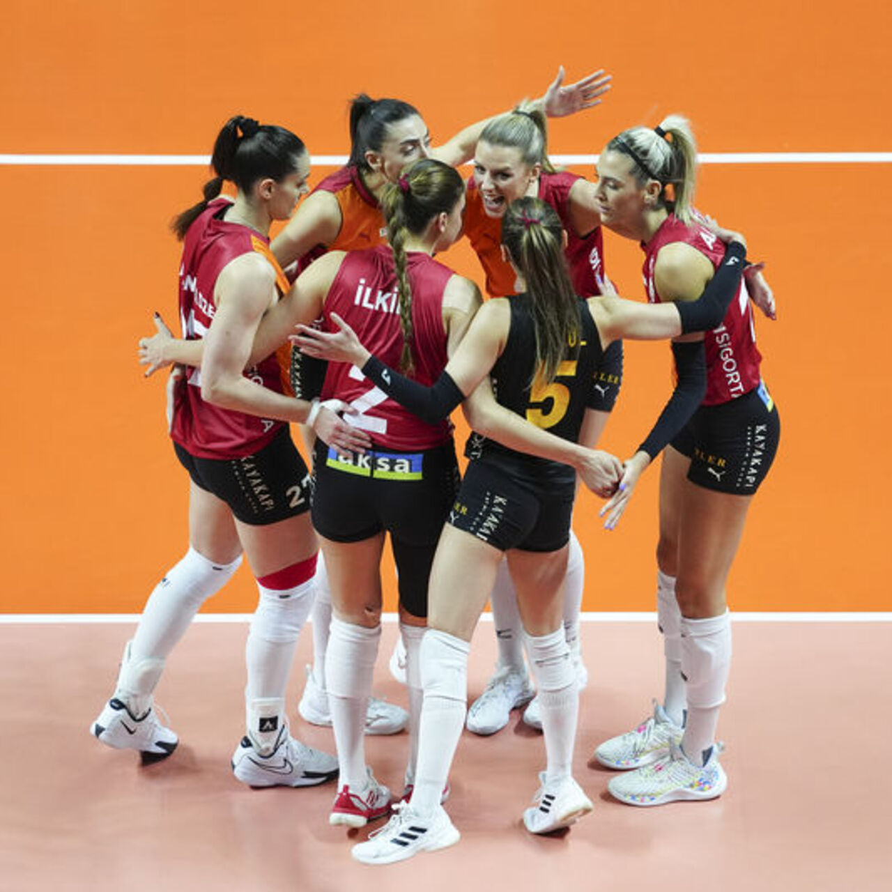 Galatasaray Daikin set vermedi!