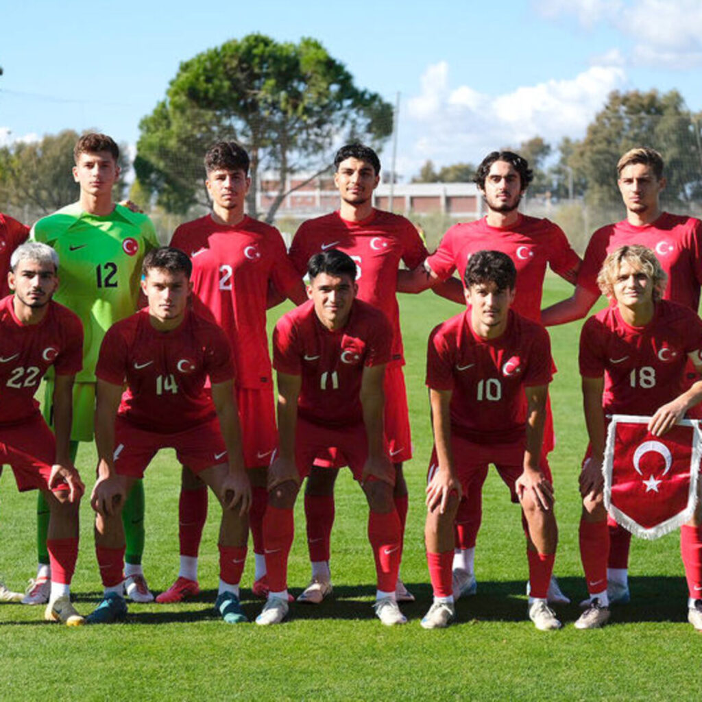 Genç milliler’den tatsız prova!