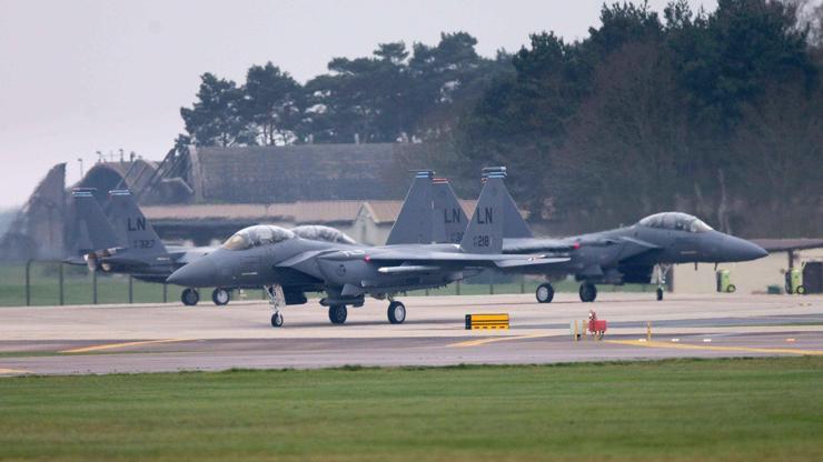 İngiltere’deki ABD üslerinde ‘gizemli’ istila: Dünyada şok etkisi!