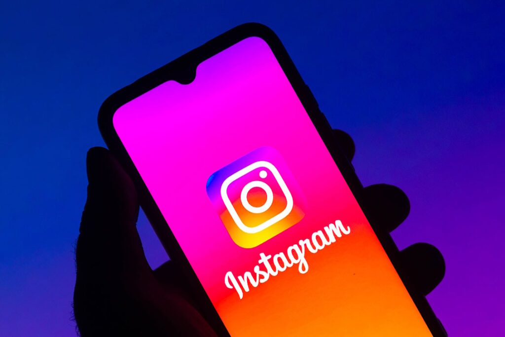 Instagram DM butonunun yerini değişiyor: İşte yeni sayfa düzeni