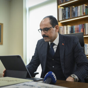 MİT Başkanı Kalın’dan CHP’ye ziyaret