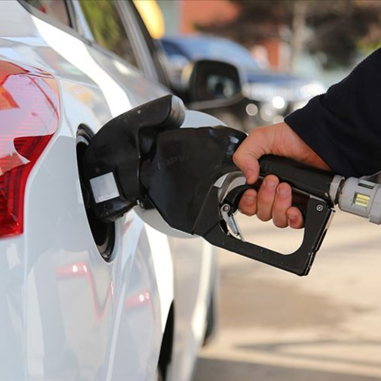 Motorine indirim, LPG’ye zam