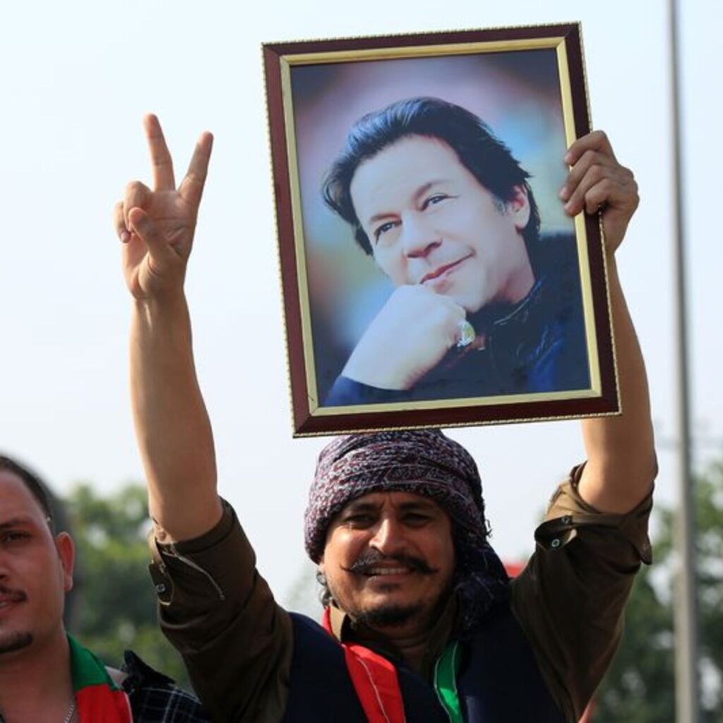 Pakistan’da İmran Han protestoları