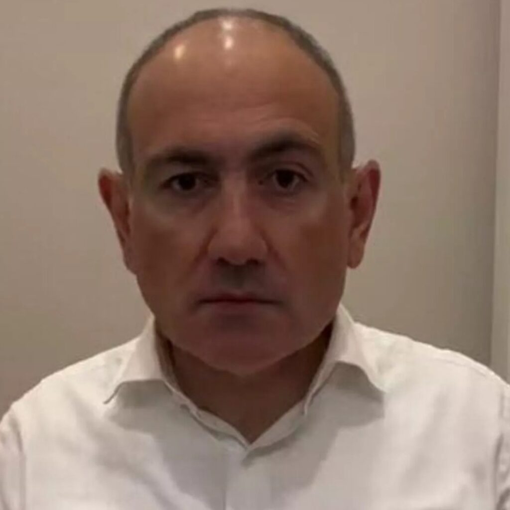 Paşinyan’dan ‘imaj’ videosu