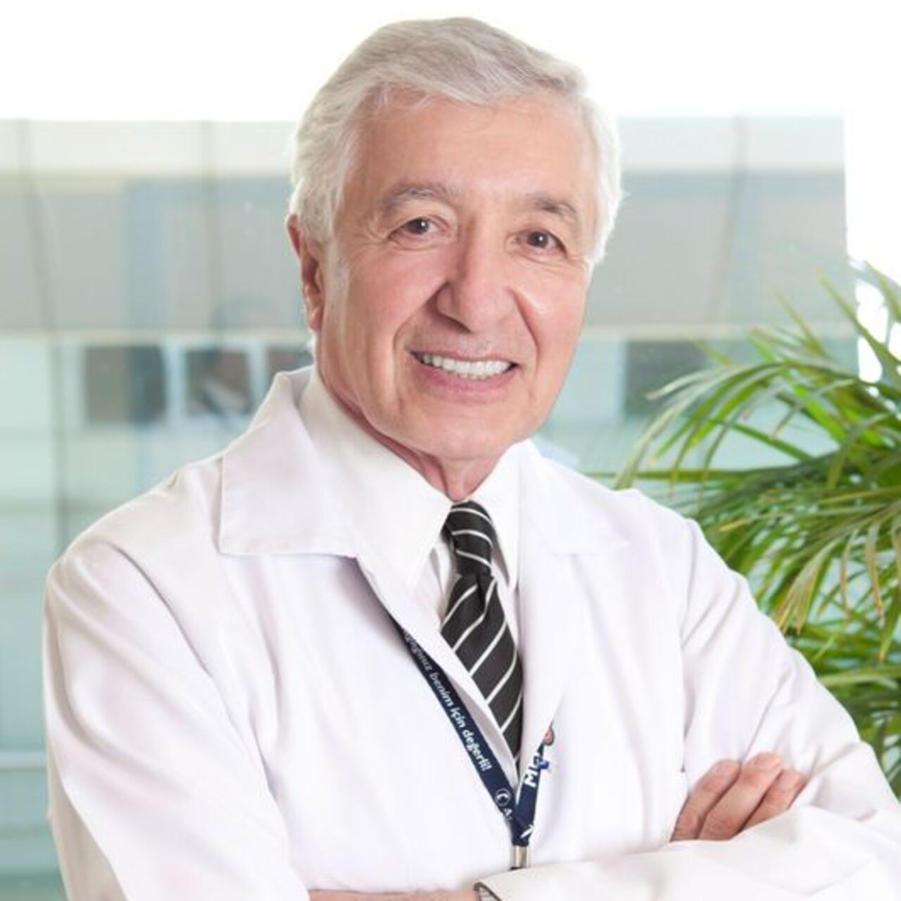 Prof. Dr. Münci Kalayoğlu’na veda