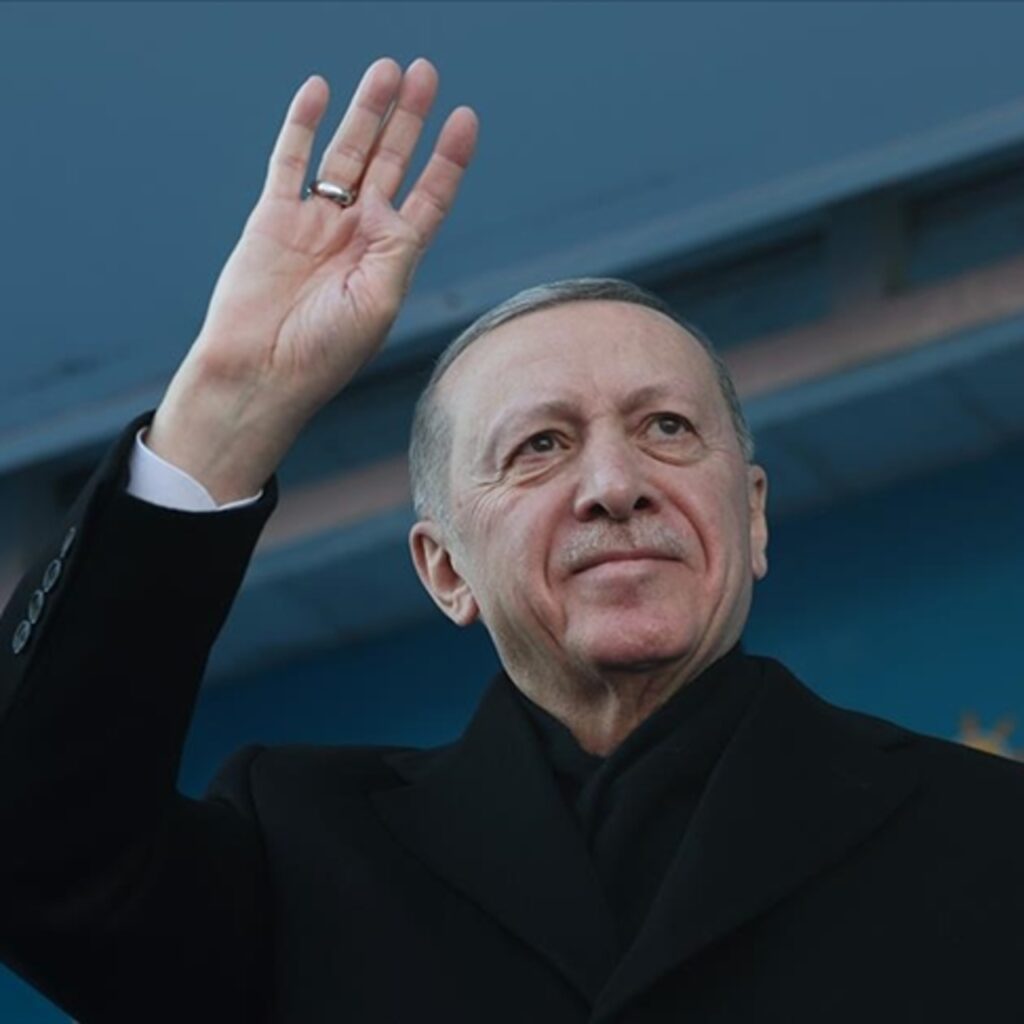 Siyasilerden ‘3 Kasım’ mesajları