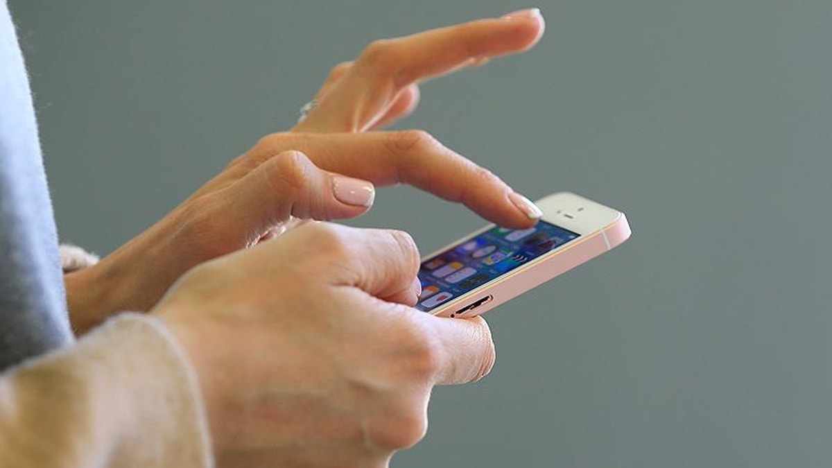 Telefon ekranına bakarken bunu uygulayın! 20-20-20 kuralı…